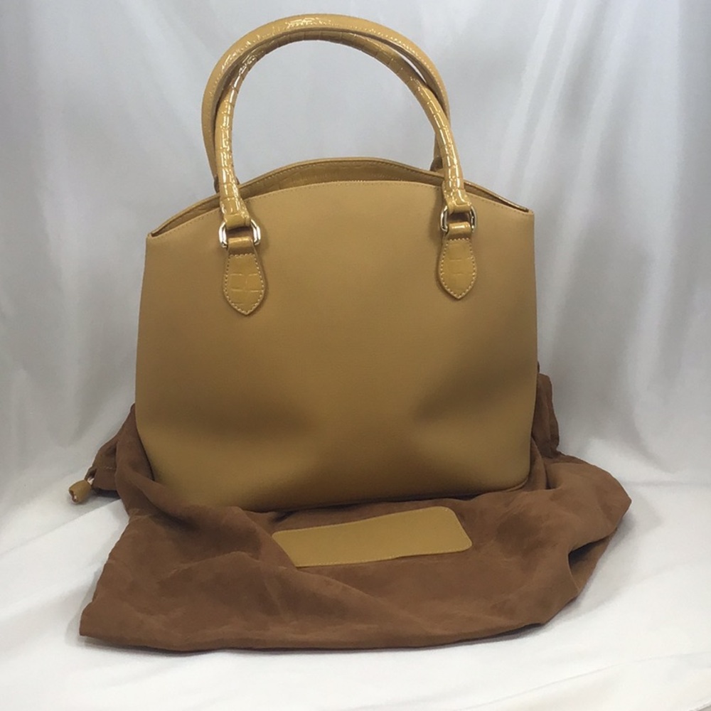 Pisidia handbag w/embossed croc detail